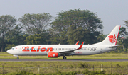 Lion Air Boeing 737-9GP(ER) (PK-LHM) at  Adisumarmo International, Indonesia