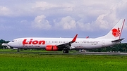 Lion Air Boeing 737-9GP(ER) (PK-LHT) at  Medan - Kualanamu International, Indonesia