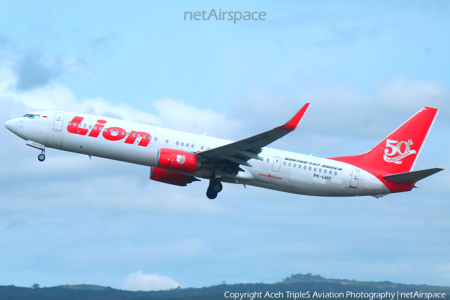 Lion Air Boeing 737-9GP(ER) (PK-LHY) | Photo 631958