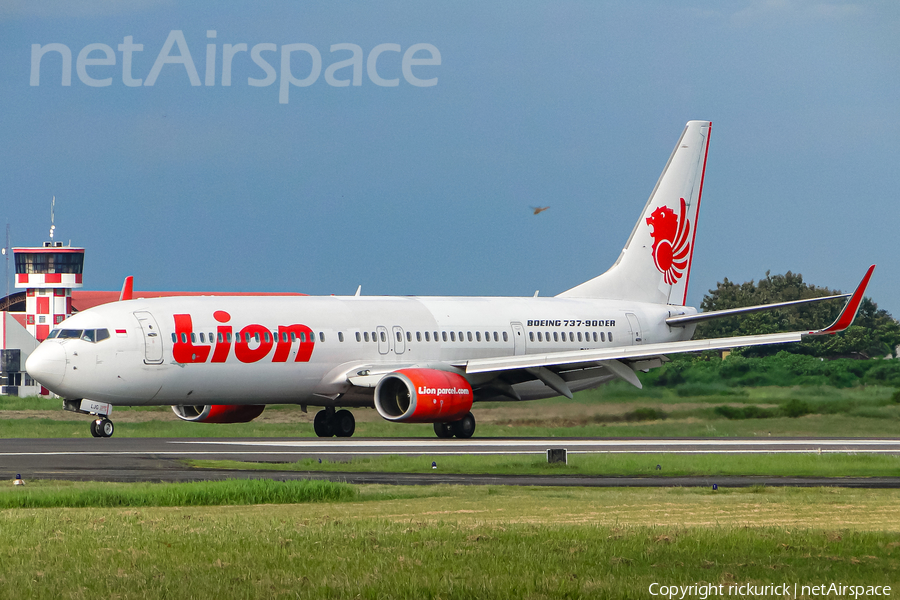 Lion Air Boeing 737-9GP(ER) (PK-LJG) | Photo 549740
