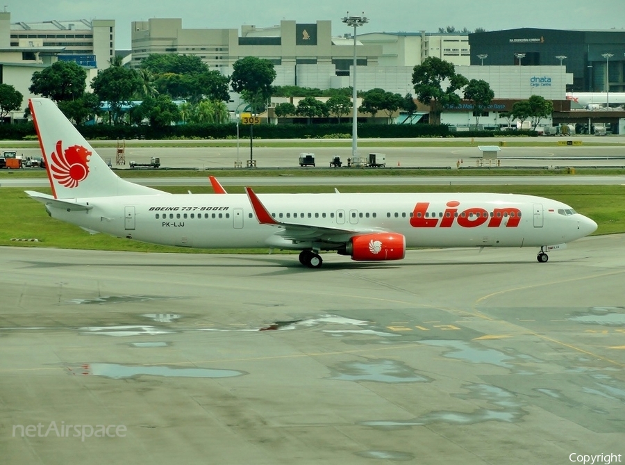 Lion Air Boeing 737-9GP(ER) (PK-LJJ) | Photo 42628