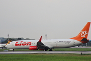 Lion Air Boeing 737-9GP(ER) (PK-LJZ) at  Adisumarmo International, Indonesia