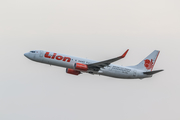 Lion Air Boeing 737-9GP(ER) (PK-LPH) at  Surabaya - Juanda International, Indonesia