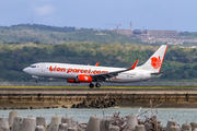 Lion Air Boeing 737-8GP (PK-LPL) at  Denpasar/Bali - Ngurah Rai International, Indonesia