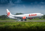 Lion Air Boeing 737-9 MAX (PK-LRI) at  Adisumarmo International, Indonesia