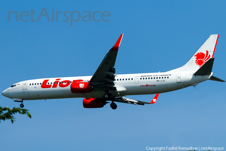 Lion Air Boeing 737-9GP(ER) (PK-LSI) | Photo 533475