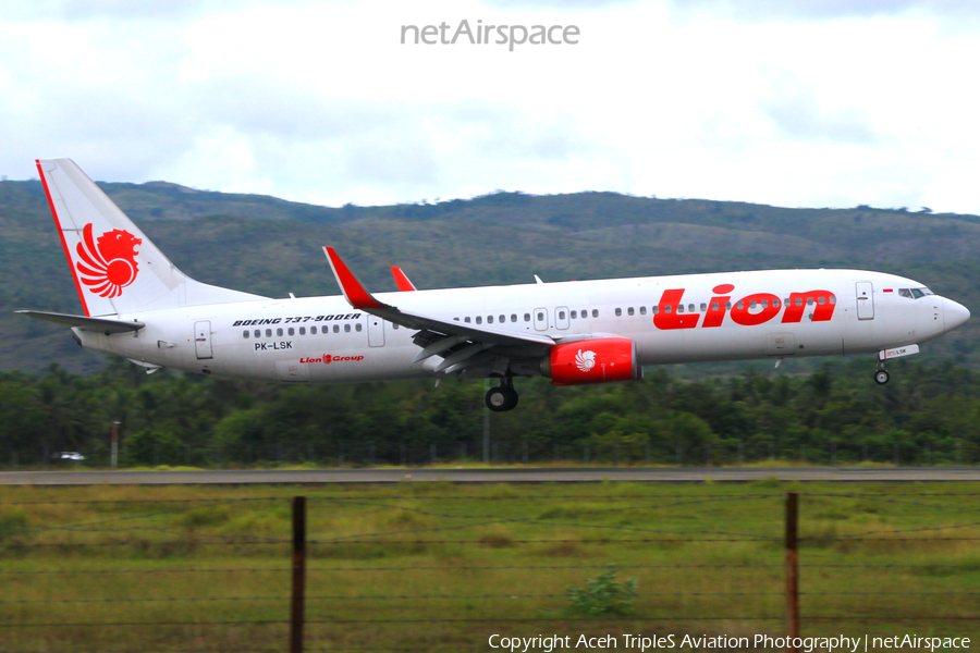 Lion Air Boeing 737-9GP(ER) (PK-LSK) | Photo 537122