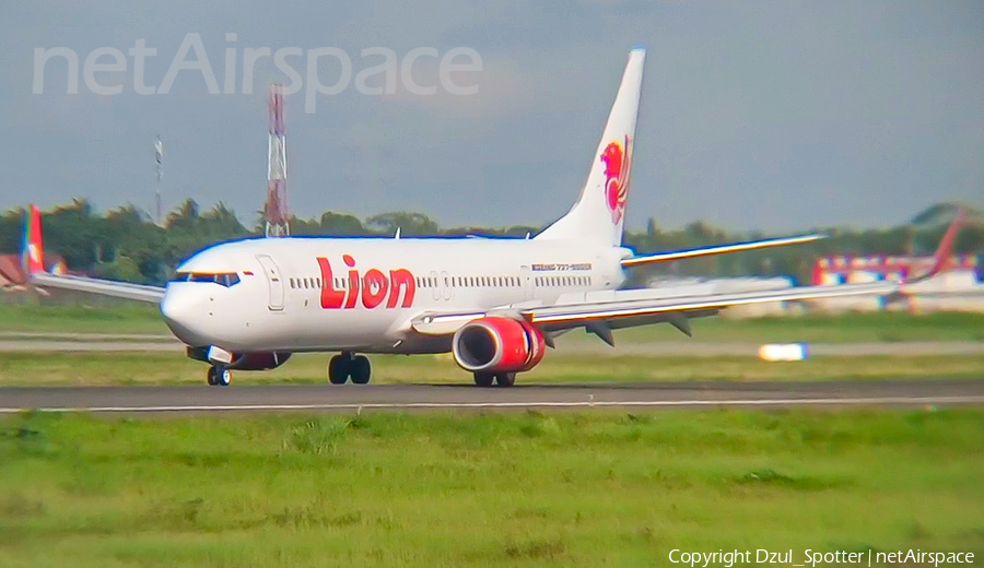 Lion Air Boeing 737-9GP(ER) (PK-LSR) | Photo 546598