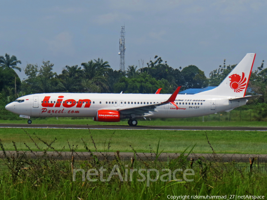 Lion Air Boeing 737-96N(ER) (PK-LSY) | Photo 622411