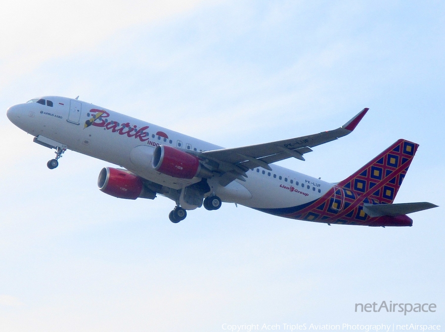Batik Air Airbus A320-214 (PK-LUF) | Photo 434011