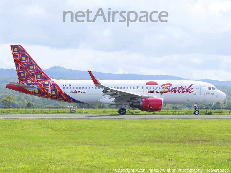 Batik Air Airbus A320-214 (PK-LUI) | Photo 353852