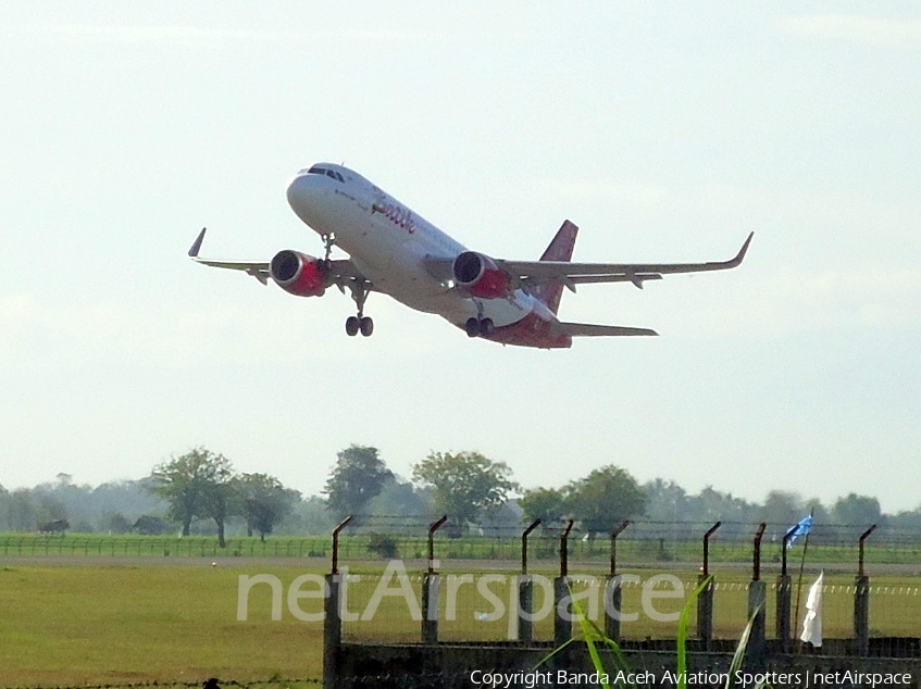 Batik Air Airbus A320-214 (PK-LUK) | Photo 149297