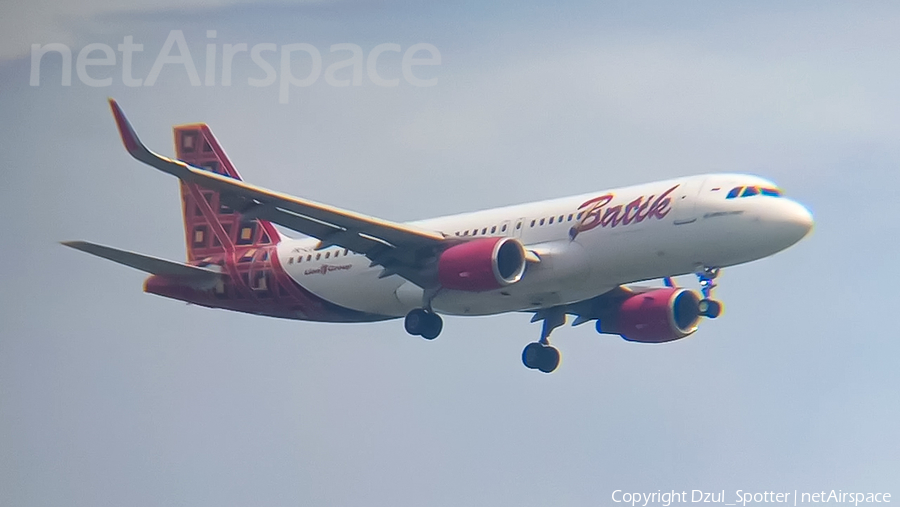 Batik Air Airbus A320-214 (PK-LUY) | Photo 559917