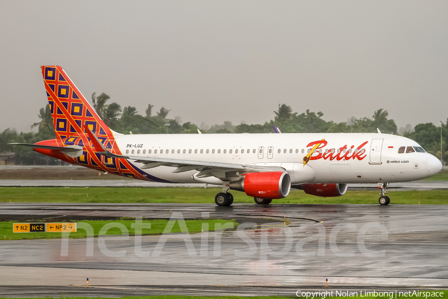 Batik Air Airbus A320-214 (PK-LUZ) | Photo 424093