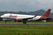 Batik Air Airbus A320-214 (PK-LUZ) at  Yogyakarta - International, Indonesia