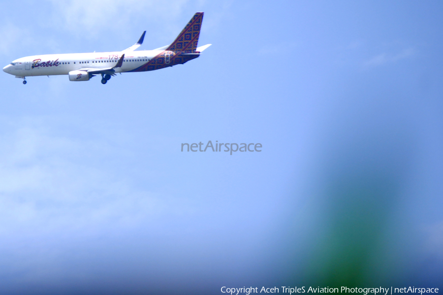 Batik Air Boeing 737-8GP (PK-LZM) | Photo 525084