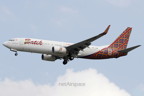 Batik Air Boeing 737-8GP (PK-LZM) at  Singapore - Changi, Singapore