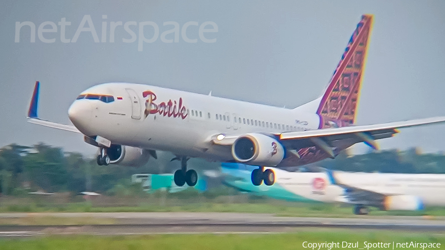 Batik Air Boeing 737-8GP (PK-LZP) | Photo 562782