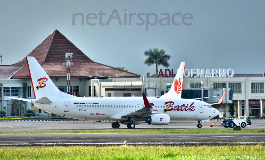 Batik Air Boeing 737-8GP (PK-LZT) | Photo 388557