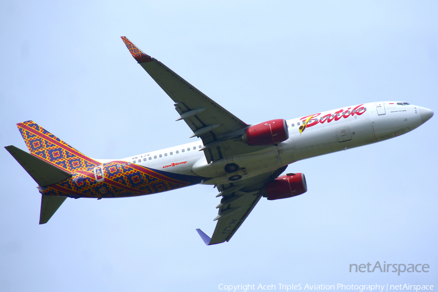 Batik Air Boeing 737-8GP (PK-LZV) | Photo 545142