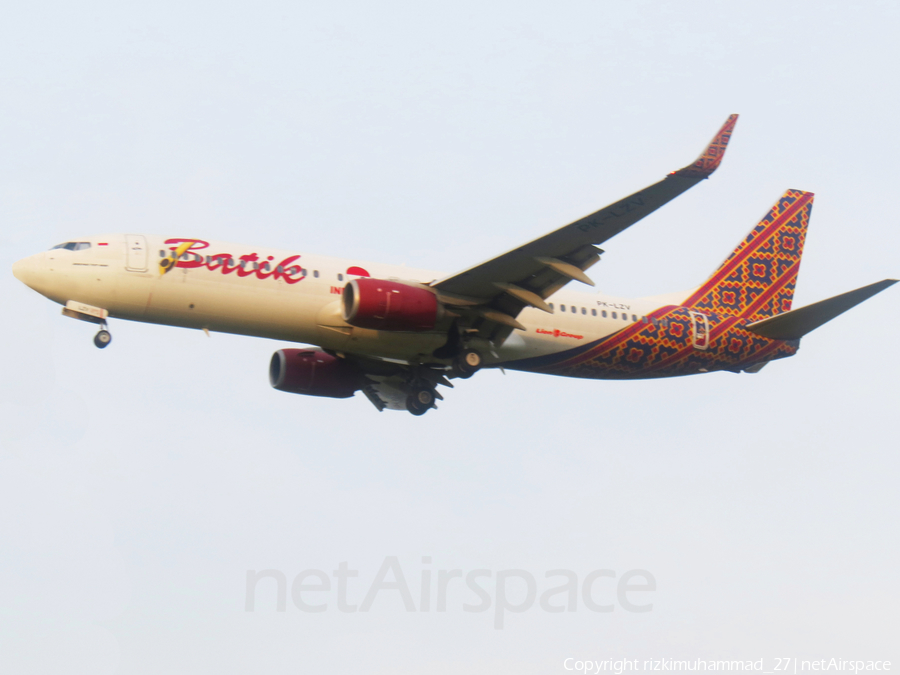 Batik Air Boeing 737-8GP (PK-LZV) | Photo 622940