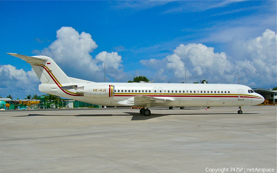 Premiair Indonesia Fokker 100 (PK-RJI) | Photo 31337