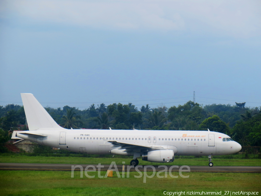 Super Air Jet Airbus A320-232 (PK-SAH) | Photo 623337