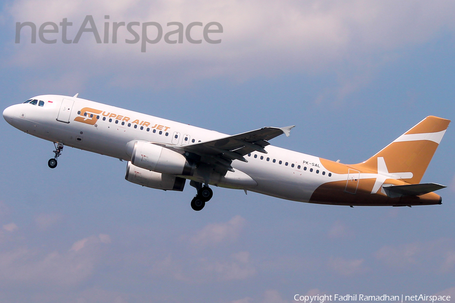 Super Air Jet Airbus A320-232 (PK-SAL) | Photo 533364