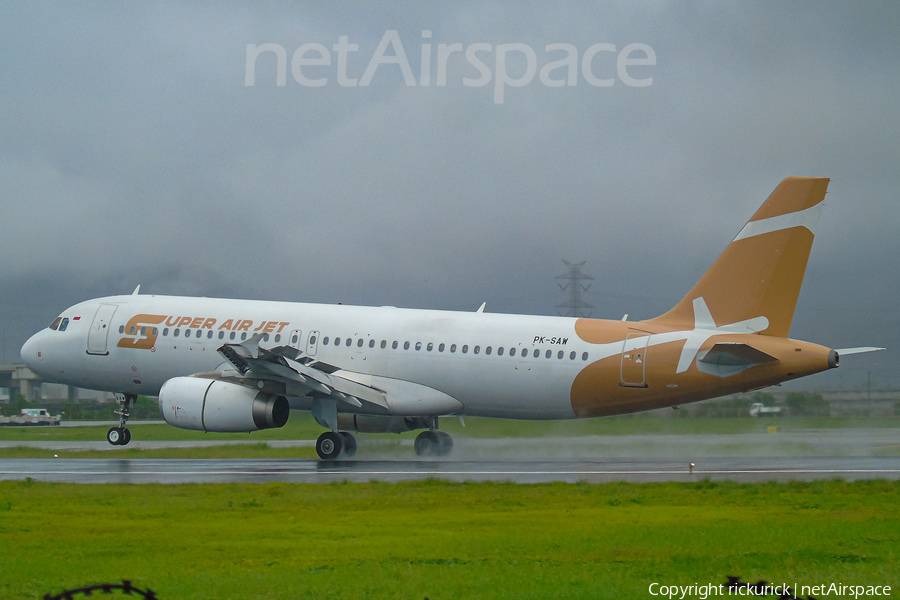 Super Air Jet Airbus A320-232 (PK-SAW) | Photo 549293