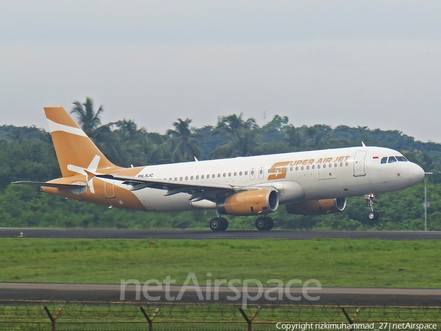 Super Air Jet Airbus A320-232 (PK-SJC) | Photo 680672