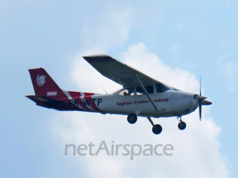 Angkasa Aviation Academy Cessna 172S Skyhawk SP (PK-WTP) at  Palembang - Sultan Mahmud Badaruddin II International, Indonesia
