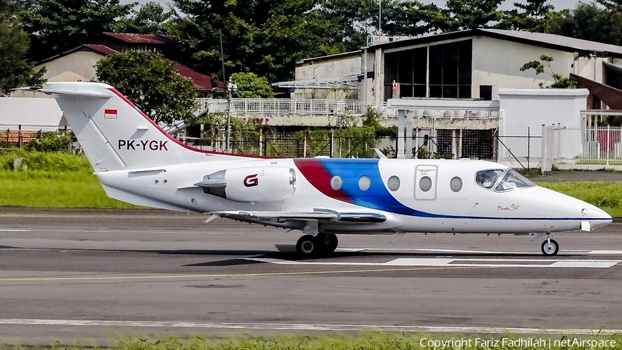 Tri-M.G Intra Asia Airlines Raytheon Hawker 400XP (PK-YGK) | Photo 453216