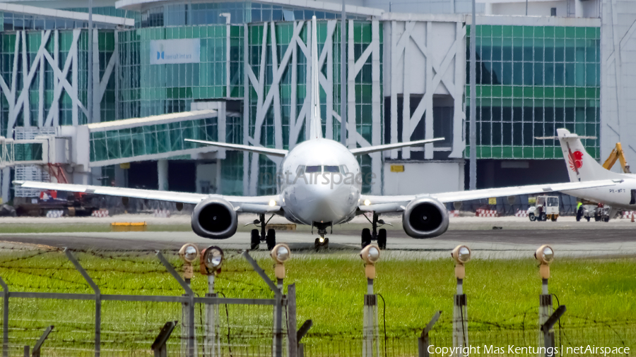 Trigana Air Service Boeing 737-3M8 (PK-YRD) | Photo 470735