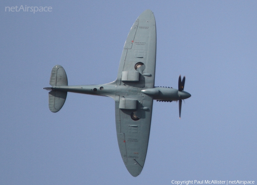 Royal Air Force Supermarine Spitfire PR Mk XIX (PM631) | Photo 11431