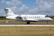 (Private) Bombardier CL-600-2B16 Challenger 605 (PP-COA) at  Lisbon - Portela, Portugal