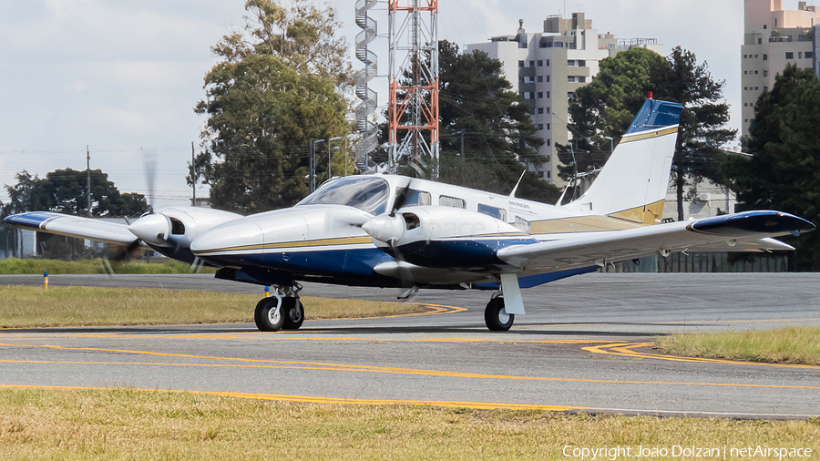 Fly Eagle Escola de Aviação Civil Piper PA-34-200T Seneca II (PP-CRR) | Photo 343748