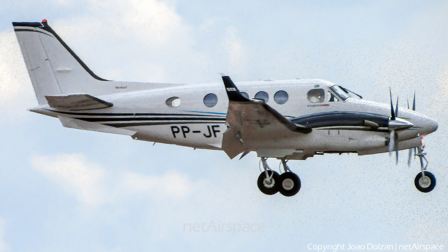 (Private) Beech C90GTi King Air (PP-JFJ) | Photo 449339