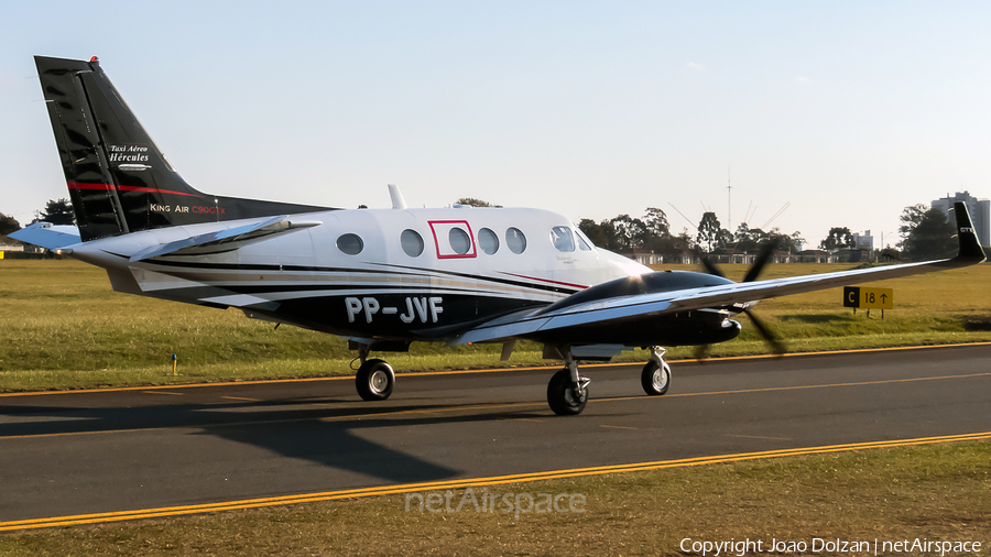 Táxi Aéreo Hércules Beech C90GTi King Air (PP-JVF) | Photo 380662