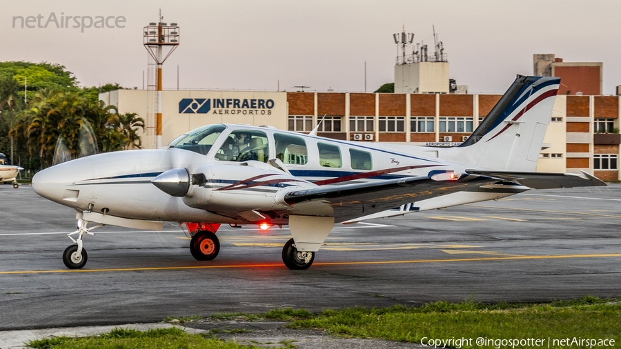 (Private) Beech 58 Baron (PP-LIL) | Photo 396322