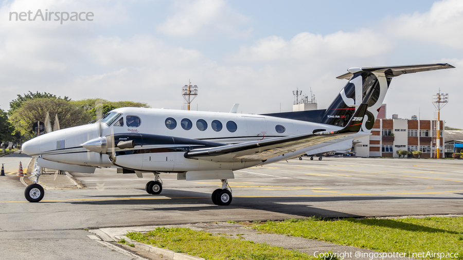 (Private) Beech King Air B200GT (PP-OEA) | Photo 398445