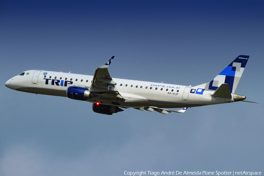 TRIP Linhas Aereas Embraer ERJ-190LR (ERJ-190-100LR) (PP-PJP) | Photo 372407