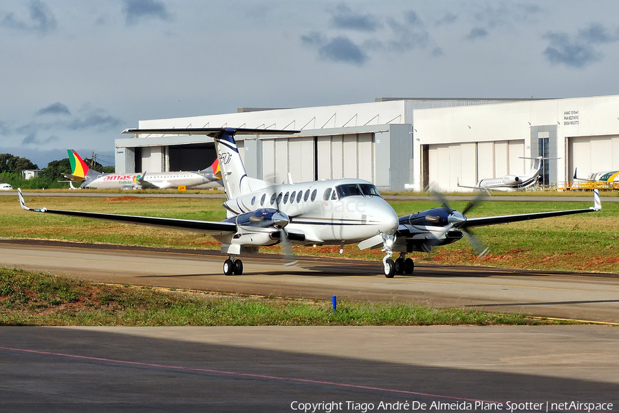 (Private) Beech King Air 350i (PP-SCC) | Photo 576177