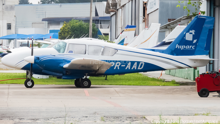 (Private) Piper PA-23-250 Aztec C (PR-AAD) | Photo 366478