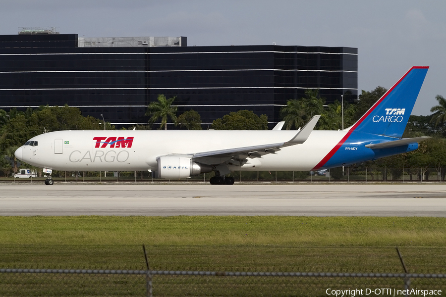 TAM Cargo Boeing 767-316F(ER) (PR-ADY) | Photo 423356
