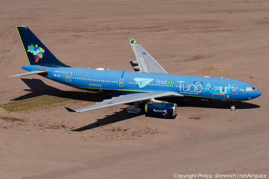 Azul Linhas Aereas Brasileiras Airbus A330-243 (PR-AIT) | Photo 611817
