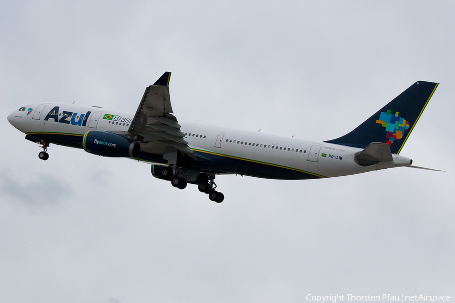 Azul Linhas Aereas Brasileiras Airbus A330-243 (PR-AIW) | Photo 102388