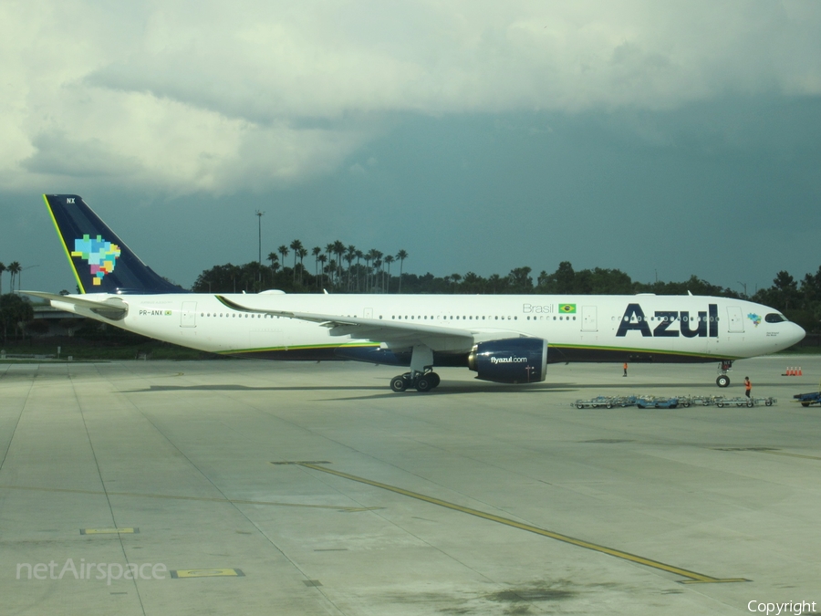 Azul Linhas Aereas Brasileiras Airbus A330-243 (PR-AIX) | Photo 518304