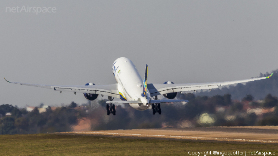 Azul Linhas Aereas Brasileiras Airbus A330-941N (PR-ANZ) | Photo 351774