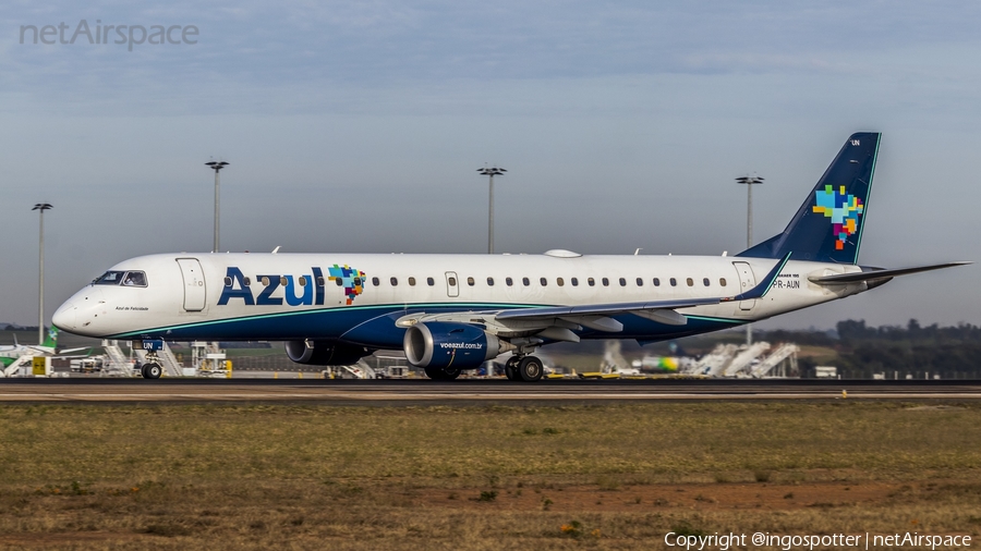 Azul Linhas Aereas Brasileiras Embraer ERJ-195AR (ERJ-190-200 IGW) (PR-AUN) | Photo 396250