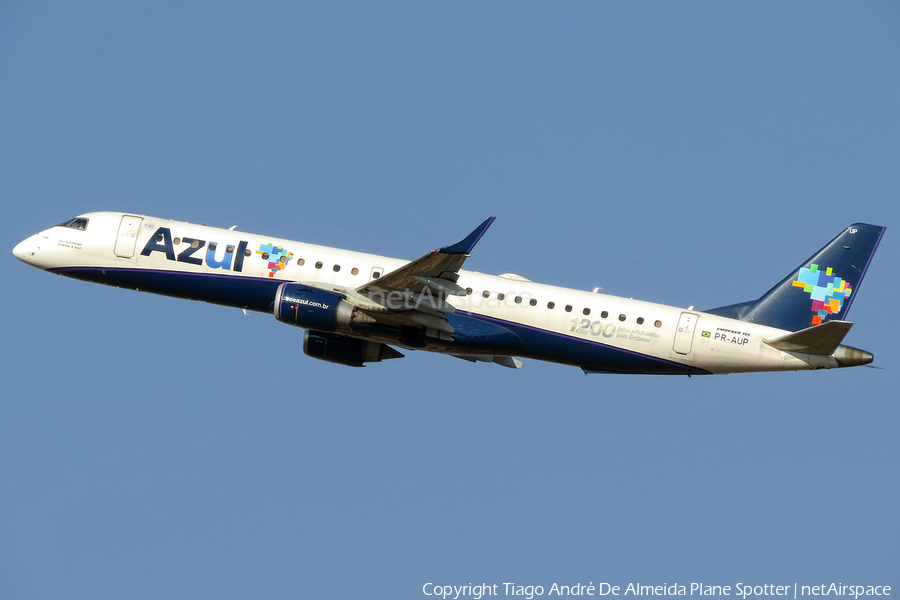 Azul Linhas Aereas Brasileiras Embraer ERJ-195AR (ERJ-190-200 IGW) (PR-AUP) | Photo 476096